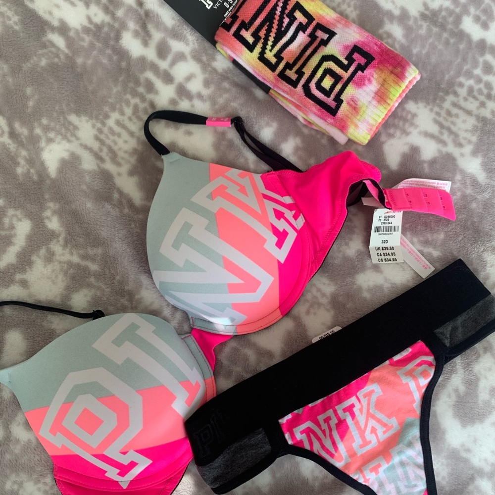 SOLD❗️Victoria’s Secret PINK set